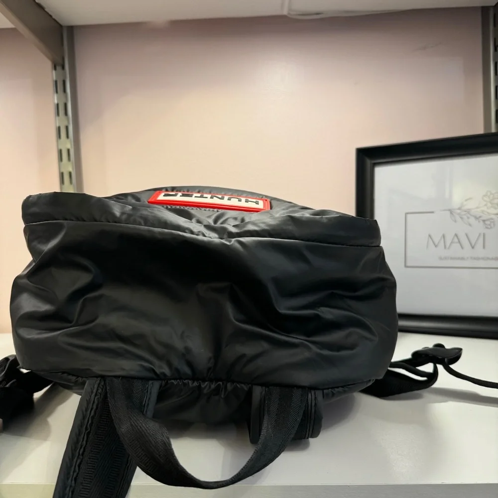 SOLD// HUNTER ORIGINAL PUFFER  Backpack - Picture 7 of 10